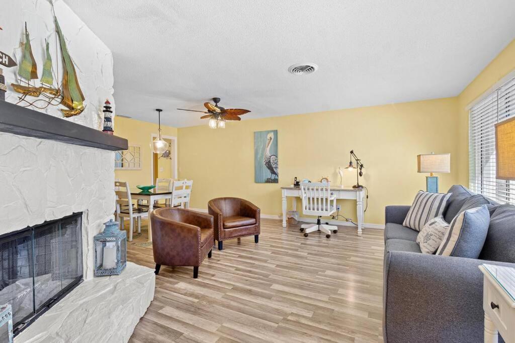 Perfect For Family Gatherings With A Heated Pool! - Clearwater'S Clear Choice Exterior foto